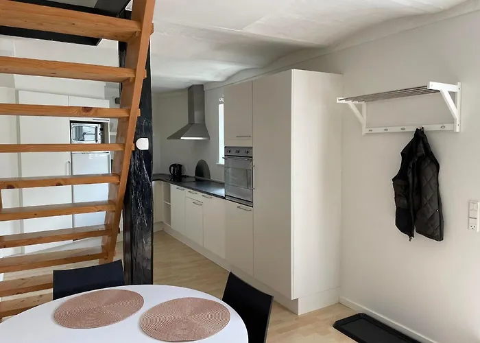 Id200 Ostergade 5c, 6800 *